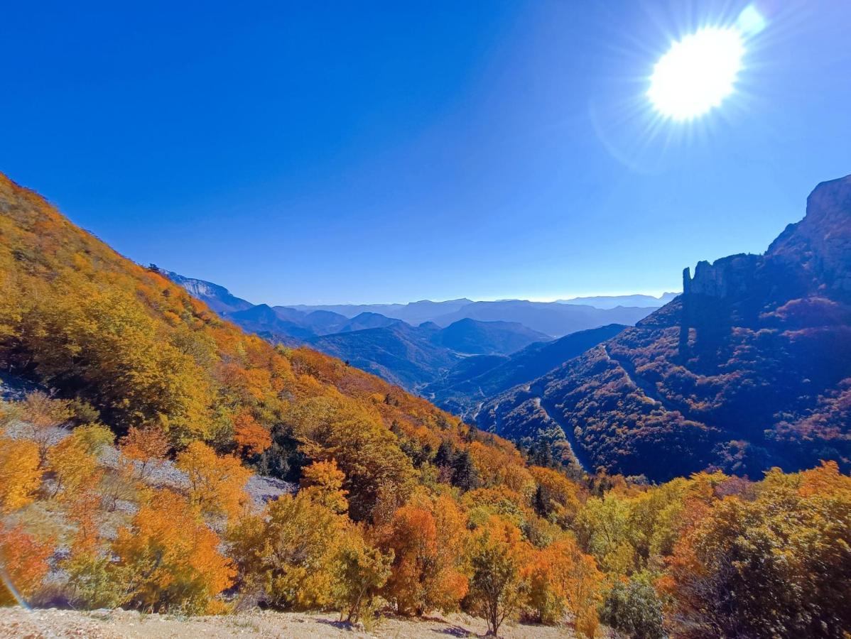 Hotel Restaurant L Oree Du Vercors Montmaur-en-Diois ภายนอก รูปภาพ