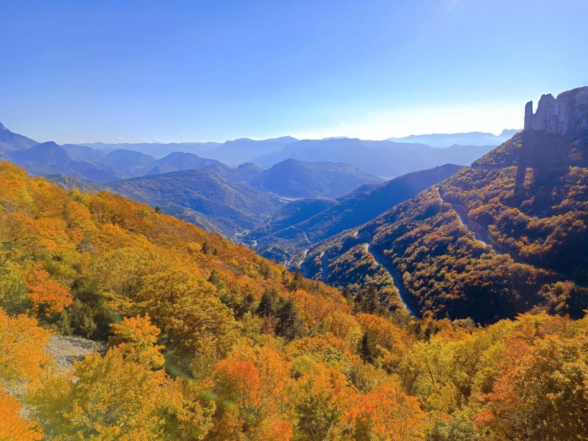 Hotel Restaurant L Oree Du Vercors Montmaur-en-Diois ภายนอก รูปภาพ